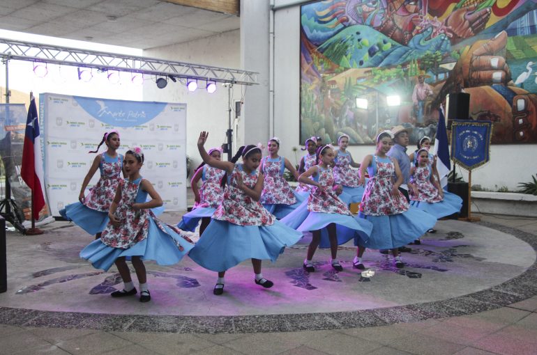 Gran Muestra Folclórica: Monte Patria activa su invierno con cueca, chamamé y tonos latinos