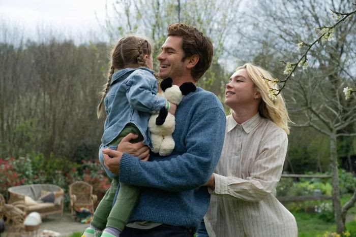 Llega a Chile “El tiempo que tenemos” con Florence Pugh y Andrew Garfield