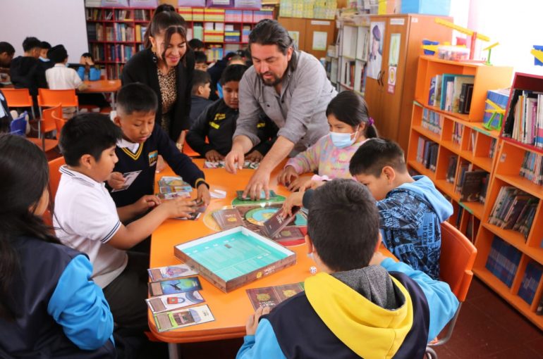 Programa de Fomento al Arte en la Educación Acciona benefició a más de 600 estudiantes en Atacama el 2024